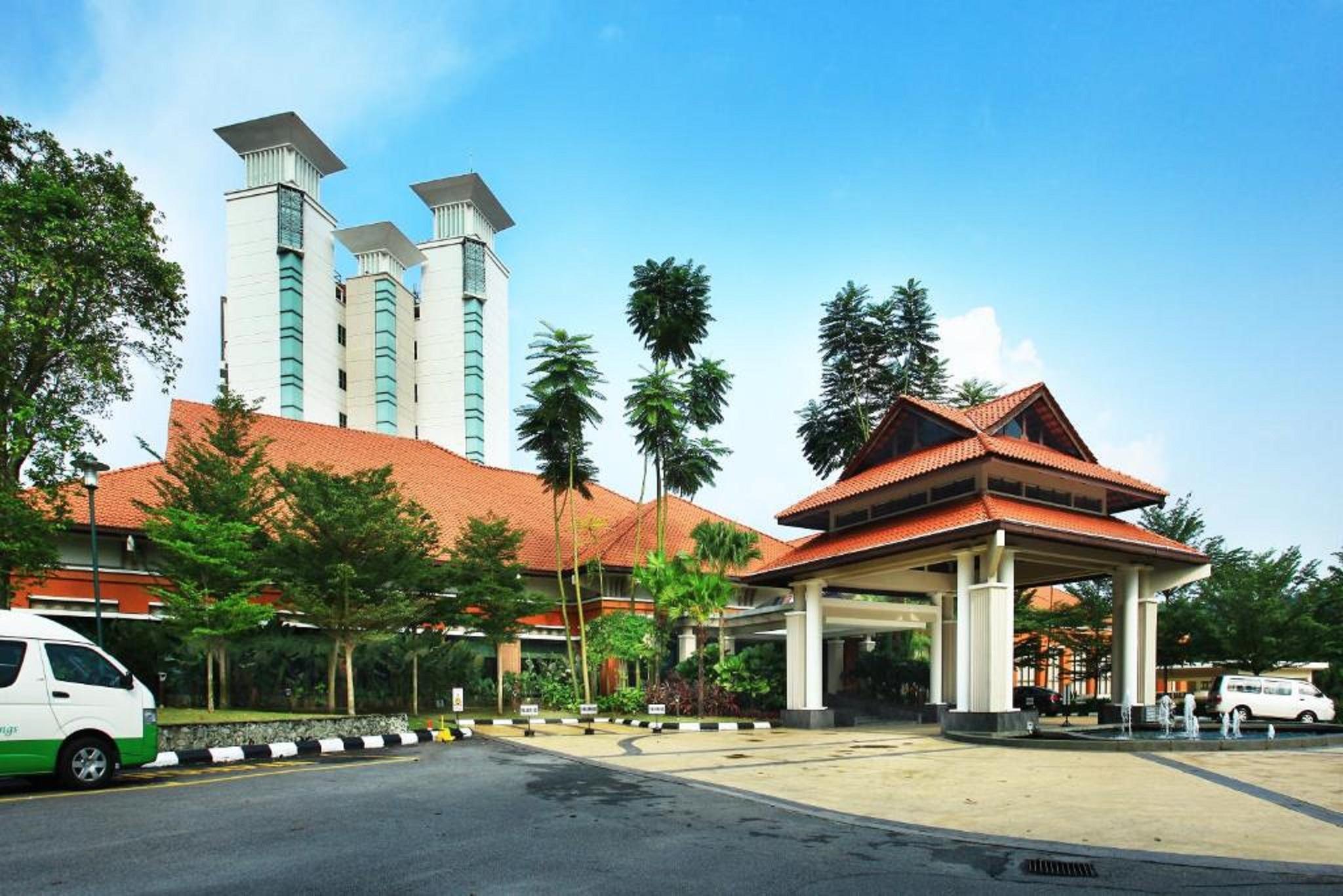 Nilai Springs Resort Hotel Exterior foto