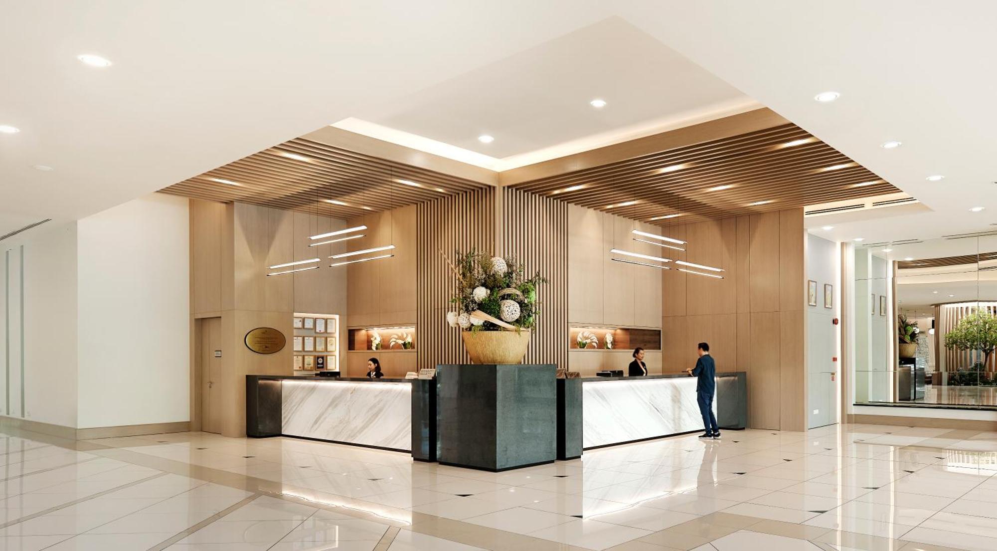 Nilai Springs Resort Hotel Exterior foto